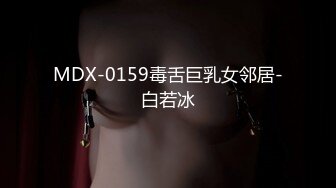 《顶级网红订阅》群狼求档Onlyfans百万粉丝撸铁健身教练Ellie私拍，与金主各种性爱自拍，前凸后翘身材无敌 (1)