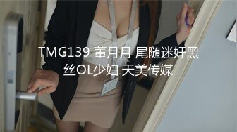 好纯好甜美的妹子，无敌粉逼居然还有像是处女膜似