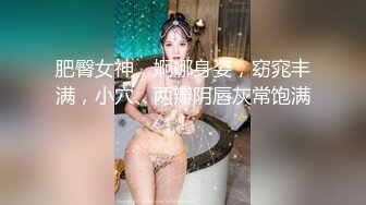 饥渴长发美女与大屌男友酒店开房主动骑坐鸡巴上扭动高潮颜射吃精