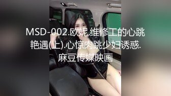 《最新流出极品拽妹》露脸才是王道！网红极品身材刺青潮女【诺伊】解锁私拍，与小胡子男友各种性爱自拍 (12)