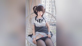 STP23683 【下面给你舔】还在哺乳期的小少妇&nbsp;&nbsp;连续PK几位主播 男的女的都有 身材恢复好依旧苗条 粉嫩鲍鱼特写