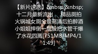 被两根大肉棒轮流输出 尝试双龙进洞 被菊花都要撑爆了 最后口爆 (1)