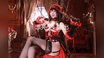 [MP4/ 1.22G] 三女全程露脸大秀直播，两个御姐少妇带小姑娘直播大秀，拿着道具互相抽插骚穴让小妹妹